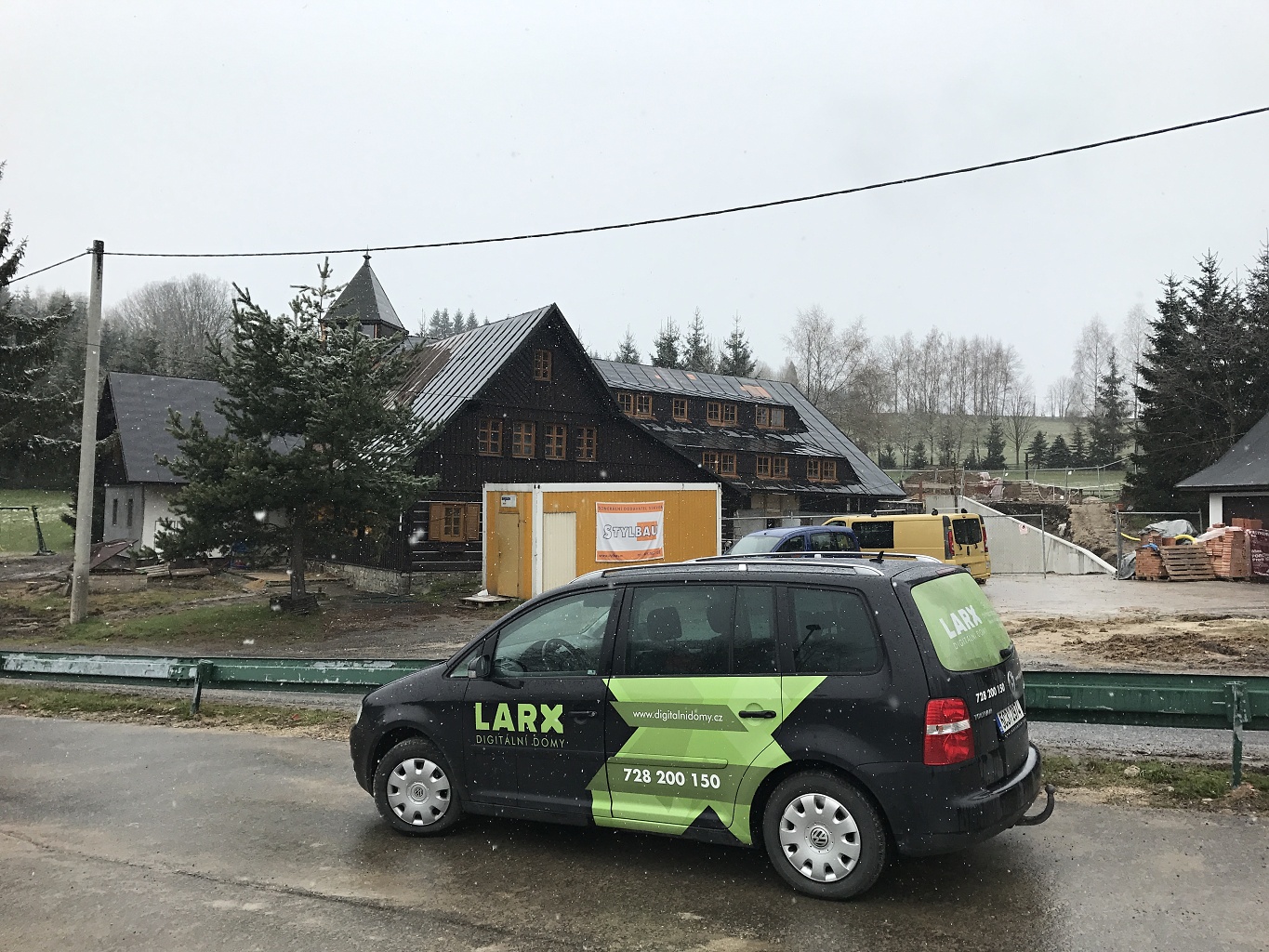 Reconstruction of a mountain cottage in Hrabětice in the Jizera Mountains 12/15